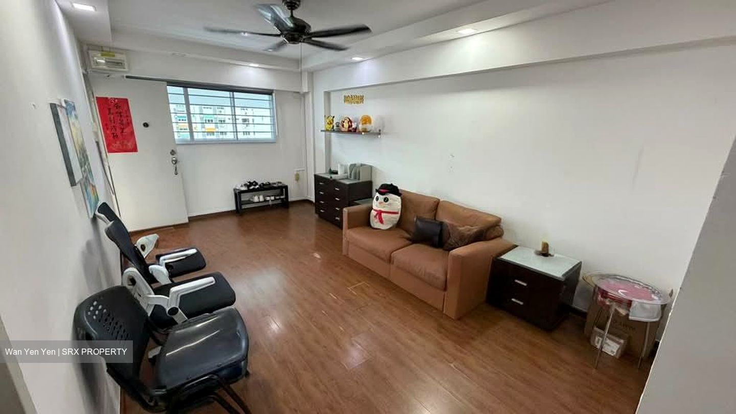 Blk 450 Tampines Street 42 (Tampines), HDB 4 Rooms #558604081